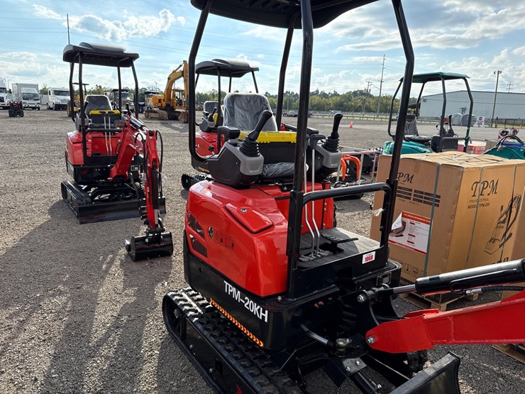 #1068-•-2026-tpm-20kh-mini-excavator-image-5
