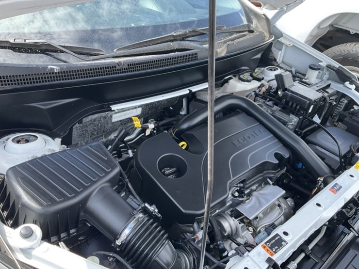 2024-chevrolet-equinox-lt-image-11