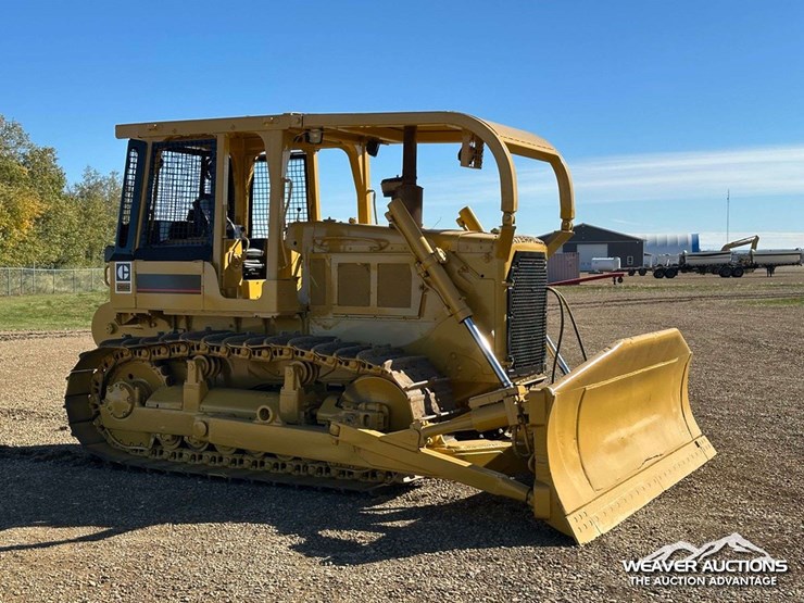 caterpillar-d6d-image-2