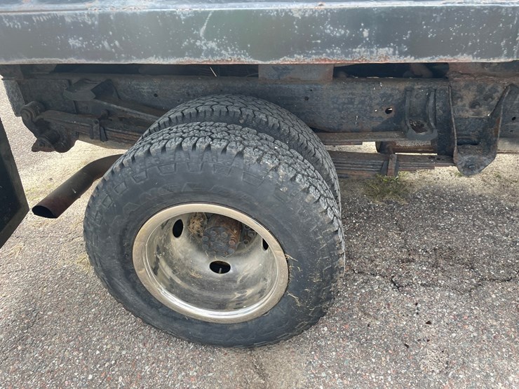 1997-chevrolet-3500-image-17