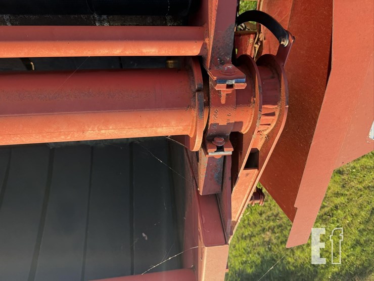 2008-new-holland-br7090-image-50