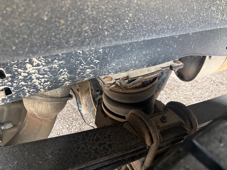 2022-ford-f250-image-81