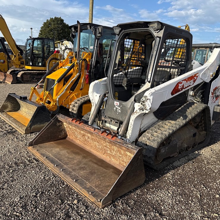 2021 BOBCAT T66