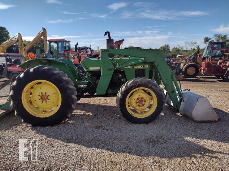 john-deere-1250-image-3