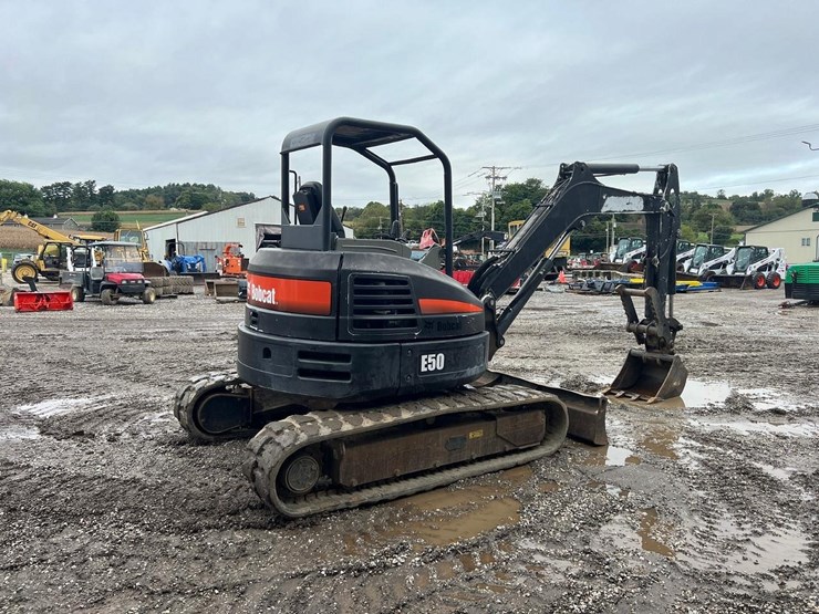 2017-bobcat-e50-image-6