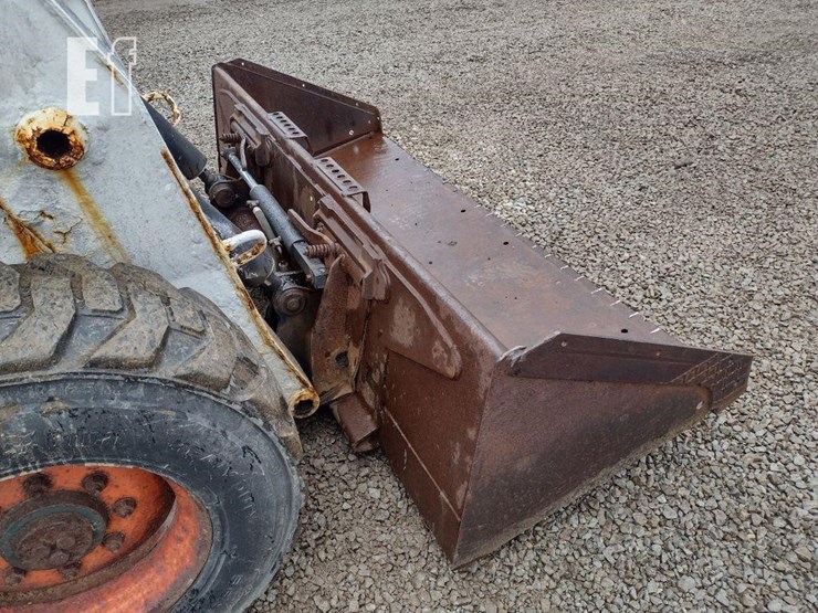 2008-bobcat-s250-image-19