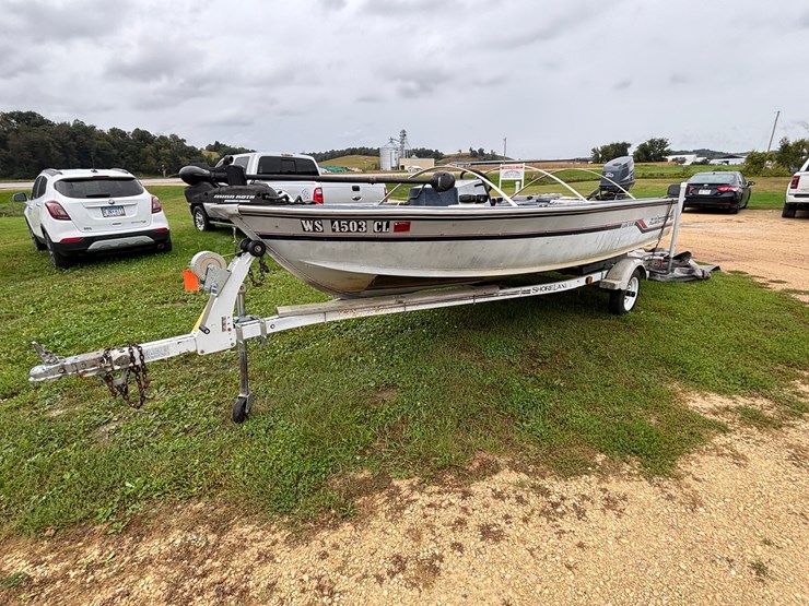 #1318-•-1989-16'-alumacraft-boat-(has-wi-title)-image-1