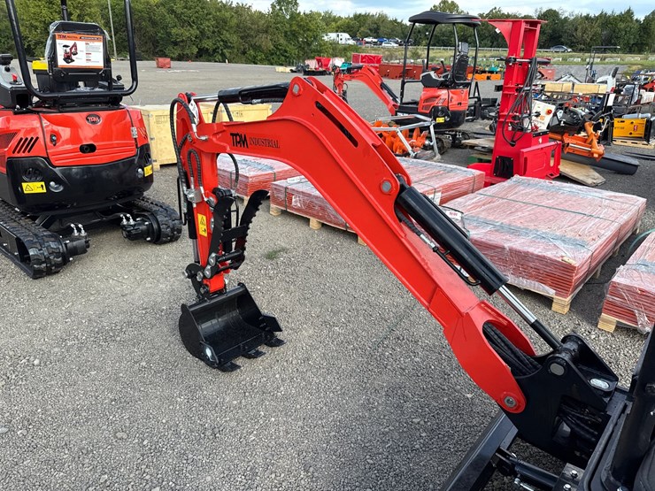 #1074-•-2026-tpm-20kh-mini-excavator-image-8