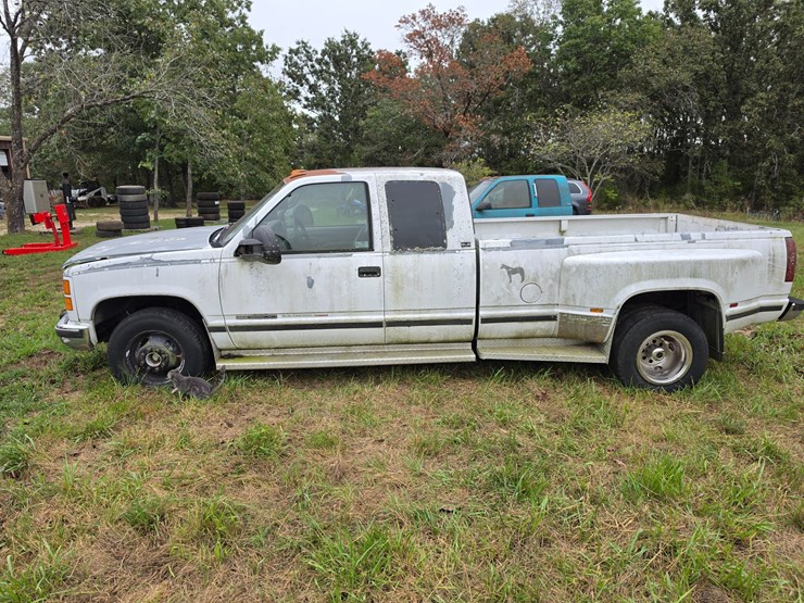 #25253-•-1995-gmc-sierra-pickup-truck-image-4