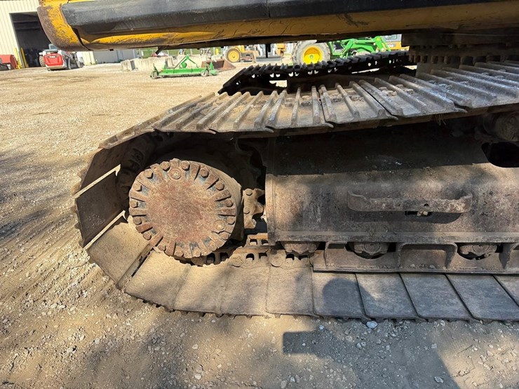 2005-caterpillar-320cl-image-10