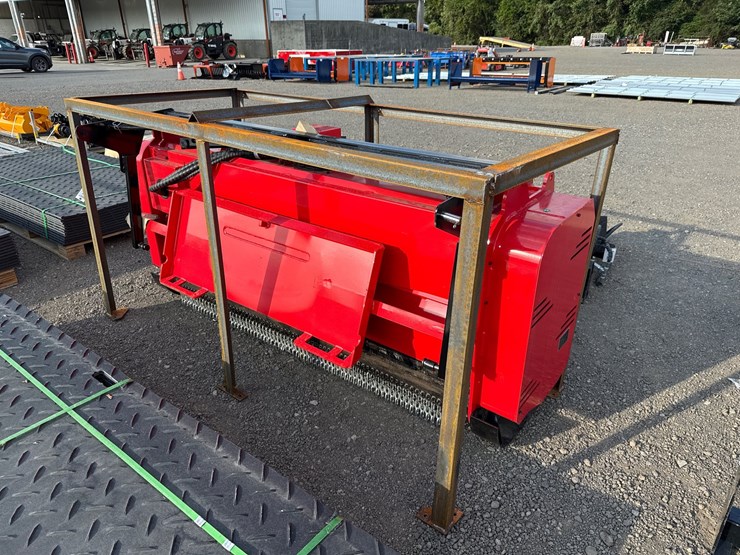 #1037-•-72"-skid-steer-drum-mulcher-image-3