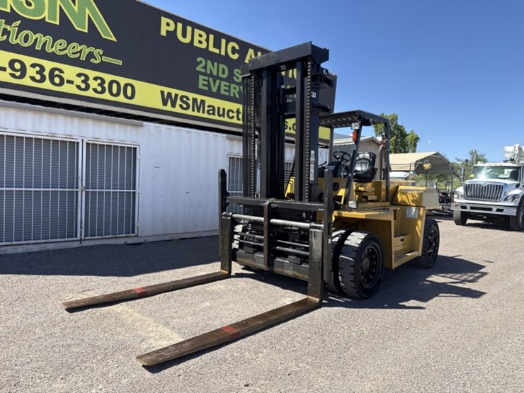 caterpillar-dp115-image-2
