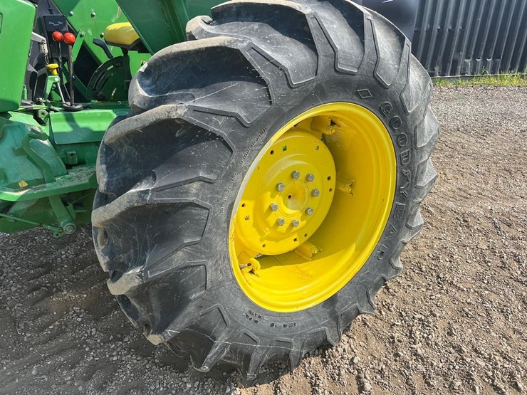 john-deere-2550-image-15
