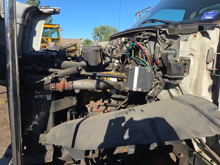 2000-caterpillar-3126-image-50