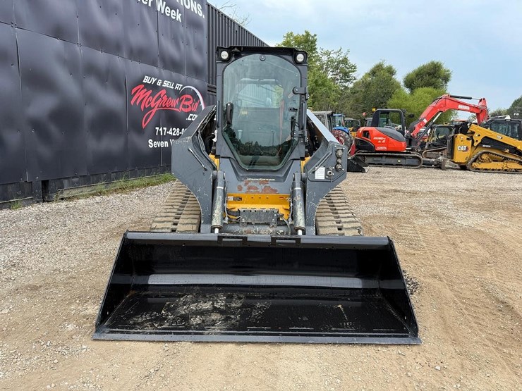 2024-deere-331g-image-7