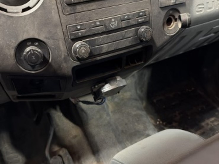 2013-ford-f250-image-23