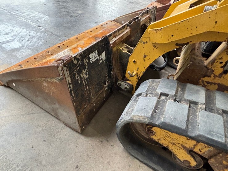 caterpillar-289d-image-35