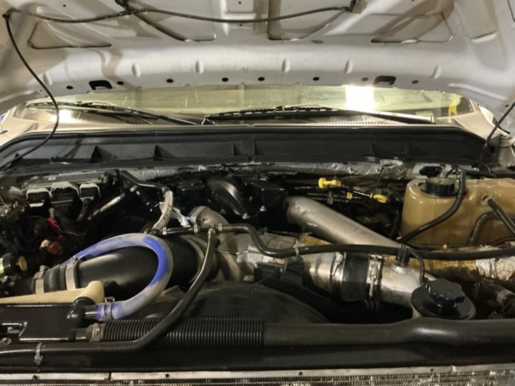 2011-ford-f350-image-10