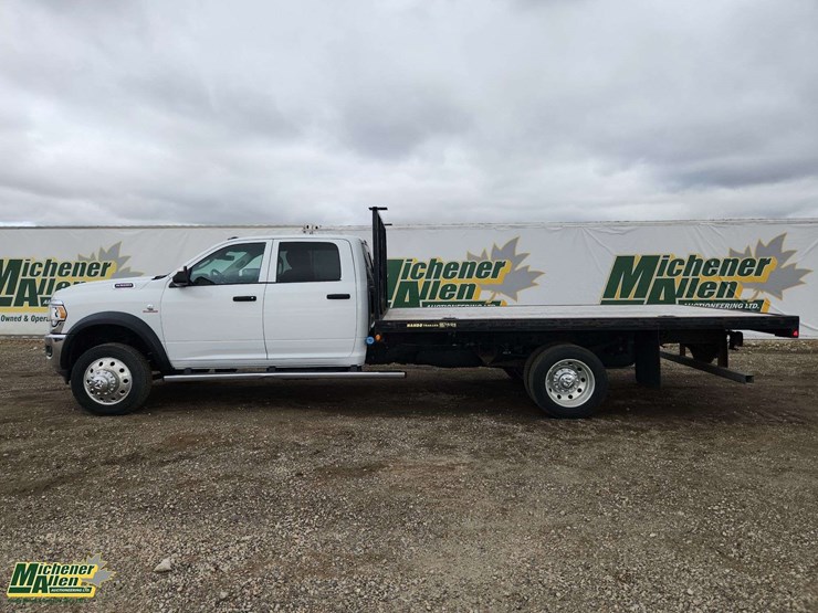 2020-ram-5500-laramie-image-5