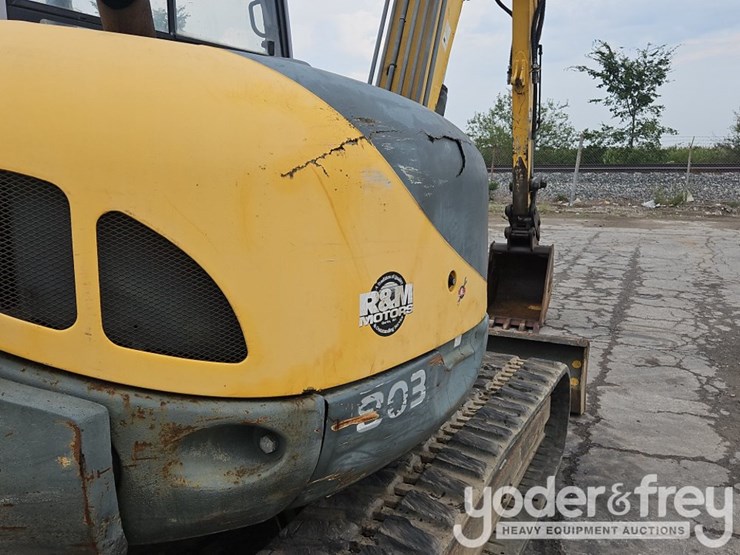 2008-neuson-8003-image-12