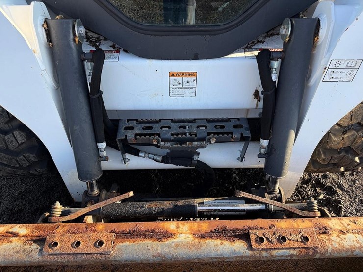 2018-bobcat-s550-image-10