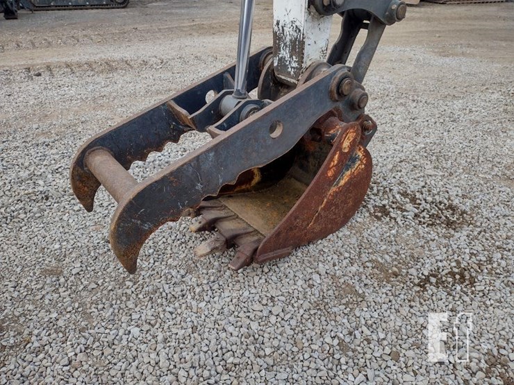 2020-bobcat-e50-image-24