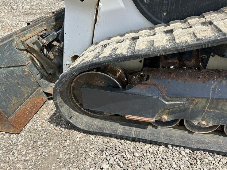 2021-bobcat-t62-image-18