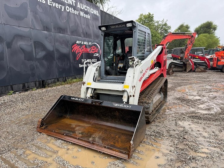 2012-takeuchi-tl250-image-8