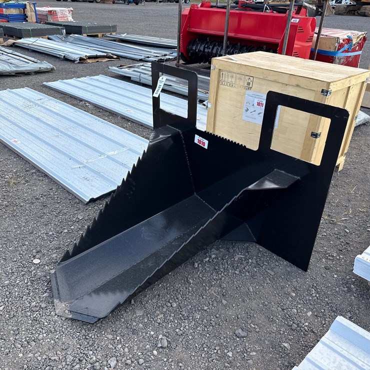 #1010 • SKID STEER STUMP BUCKET