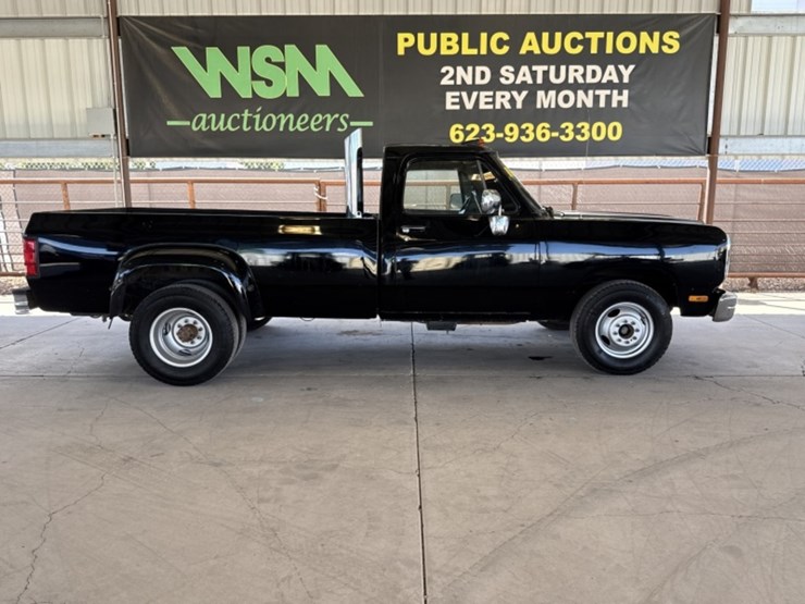 1992-dodge-d350-p/u-image-1