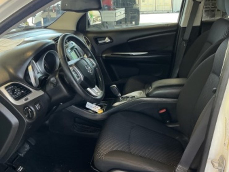 2016-dodge-journey-image-22