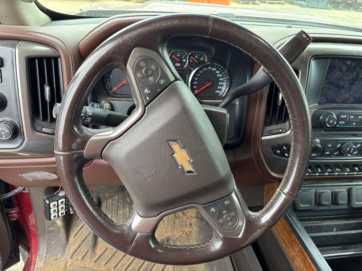 2019-chevrolet-silverado-3500hd-image-33