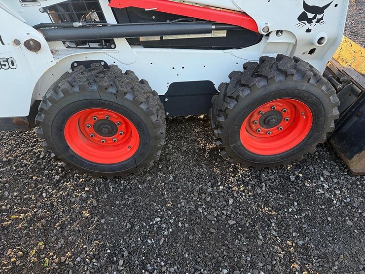 2018-bobcat-s550-image-12