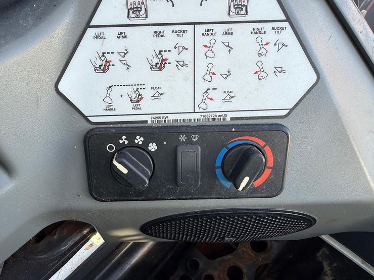 2016-bobcat-s510-image-16