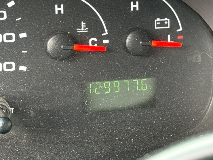 2006-ford-e450-image-17