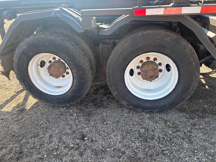 mack-rd688s-image-98