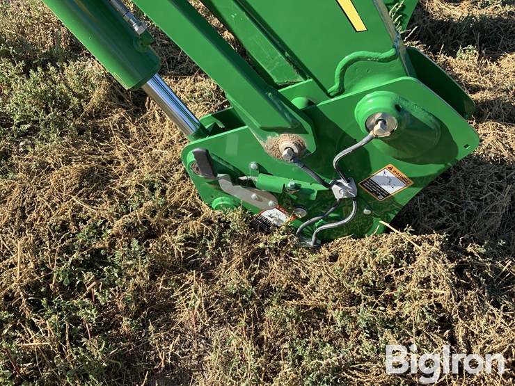 joh-deere-660r-quick-attach-loader-image-11