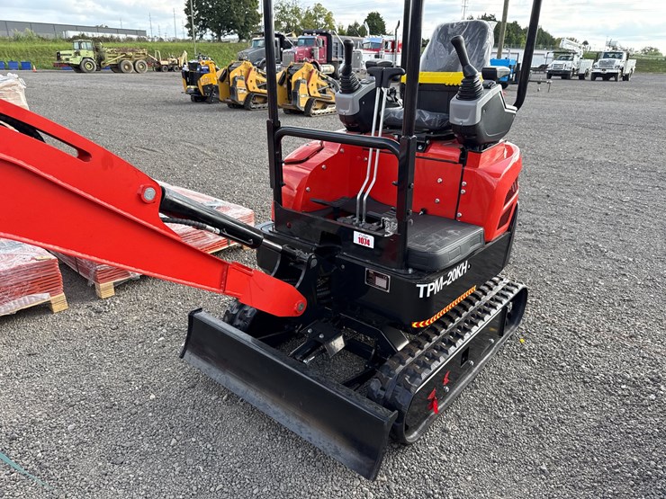 #1074-•-2026-tpm-20kh-mini-excavator-image-9