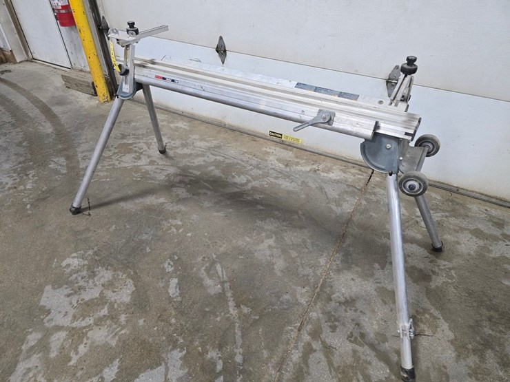 #9716-•-bosch-tracrac-t3b-stand-image-1