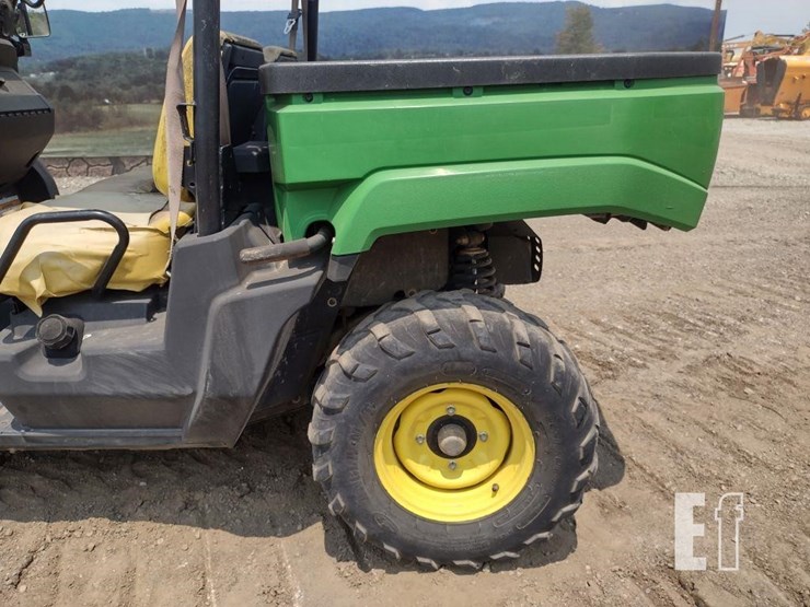 john-deere-18-image-11