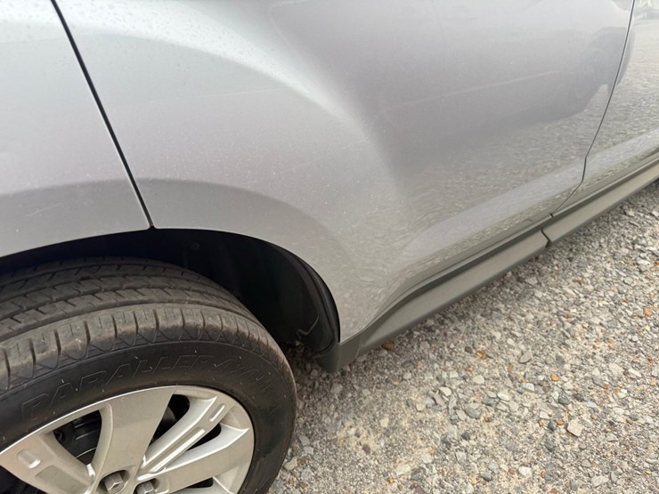 2010-chevrolet-equinox-image-15