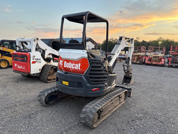 2020-bobcat-e35-image-7
