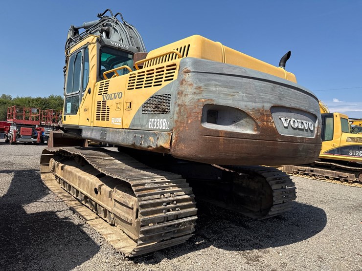 volvo-ec330-image-11