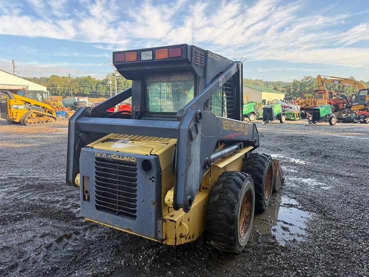 new-holland-ls170-image-4