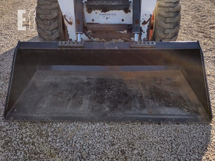 2009-bobcat-s250-image-18