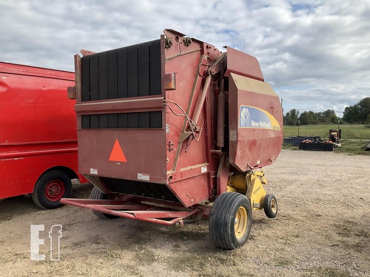 new-holland-br7090-image-4