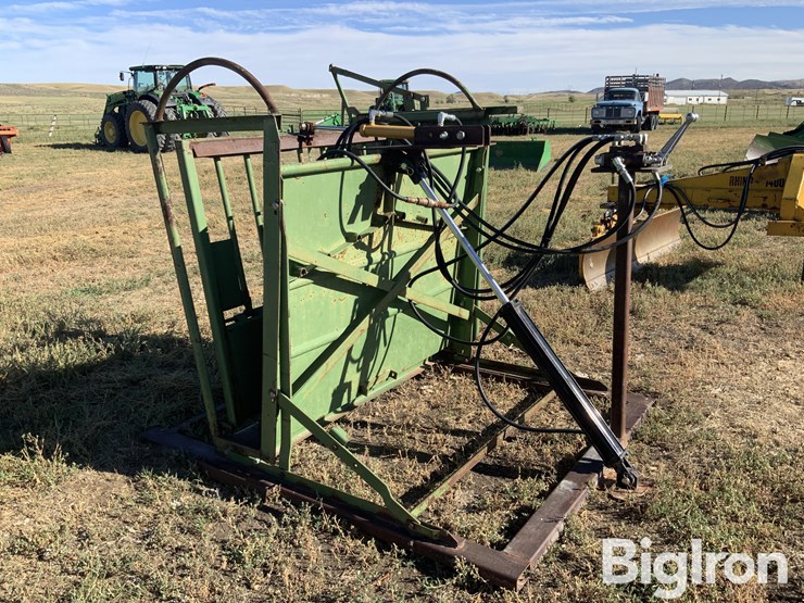 powder-river-hydraulic-calf-table-image-5