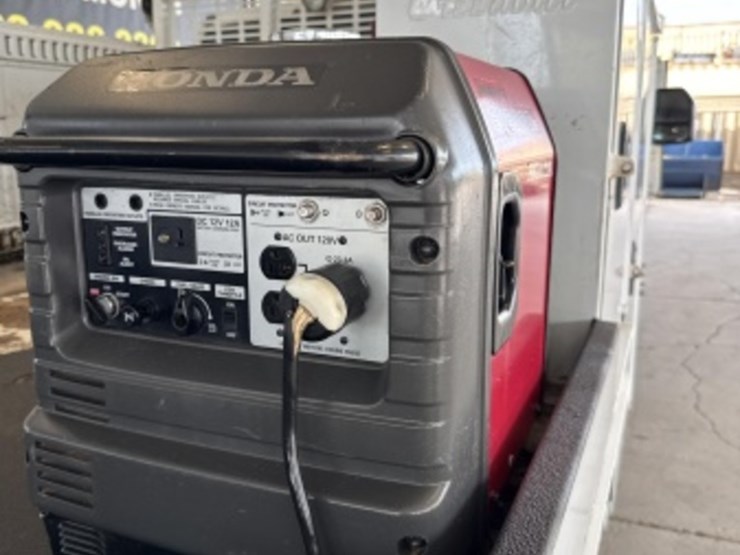 2019-ford-f550-image-13