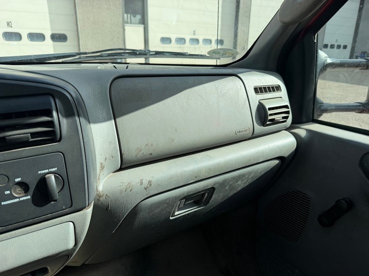 2006-ford-f350-xl-image-37