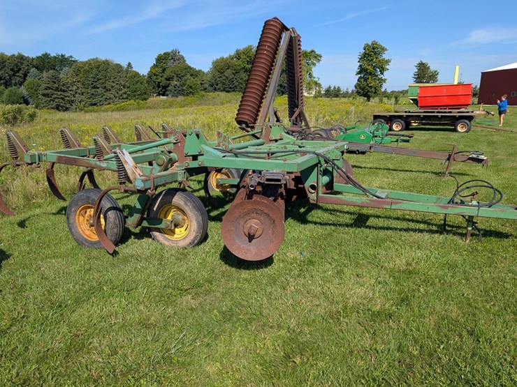 john-deere-1710-image-1